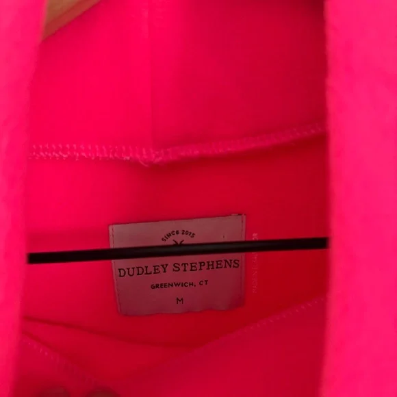 Dudley Stephens Medium Vello Fleece Park Slope Turtleneck Pullover Neon Pink - Picture 3 of 9